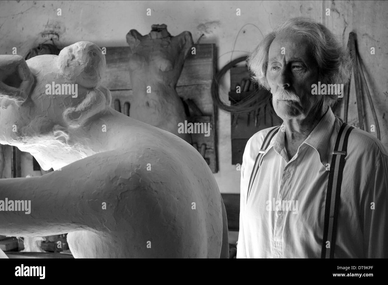 JEAN ROCHEFORT THE ARTIST AND THE MODEL; EL ARTISTA Y LA MODELO (2012) Stock Photo