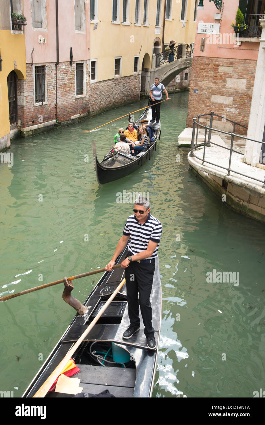 Gondola rides hi-res stock photography and images - Alamy