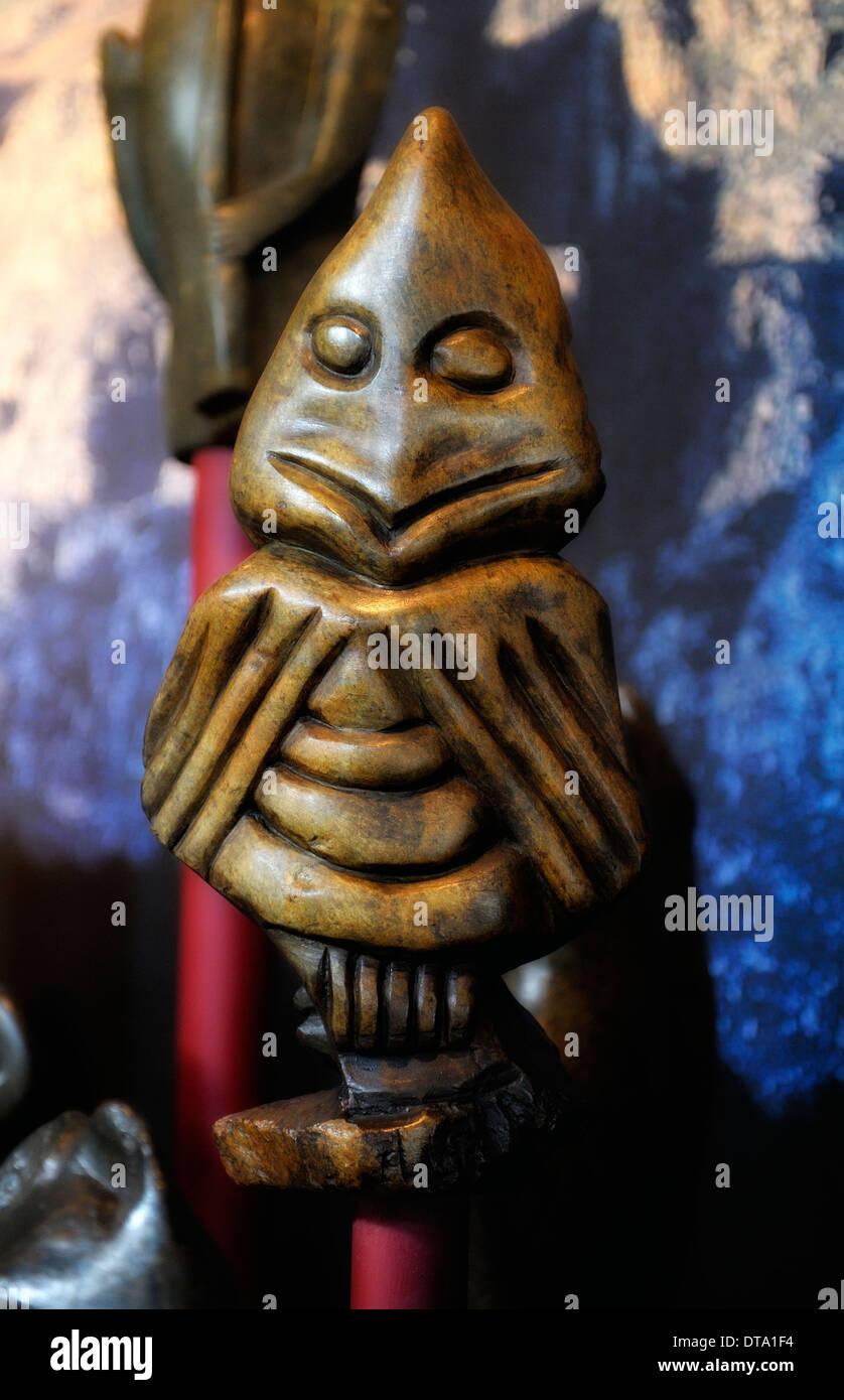 Face body art hi-res stock photography and images - Alamy