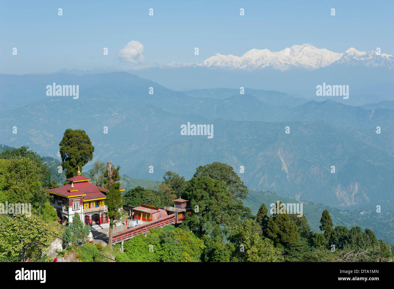 Bhutia Busty Gompa, Buddhist monastery, snow-covered Mt Kangchenjunga at the back, Darjeeling, Western Himalayas, West Bengal Stock Photo