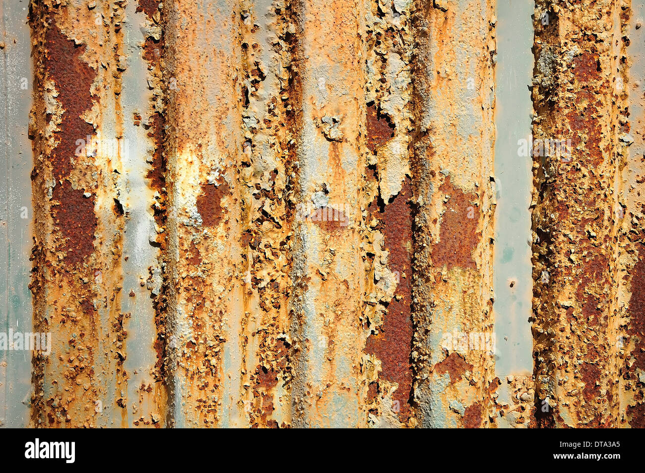 Rusty grunge texture on metal Stock Photo - Alamy
