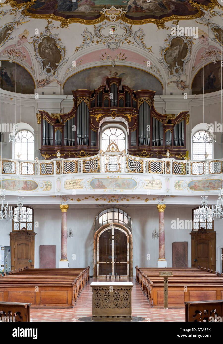 Kirche innen nach Westen mit Stock Photo Alamy