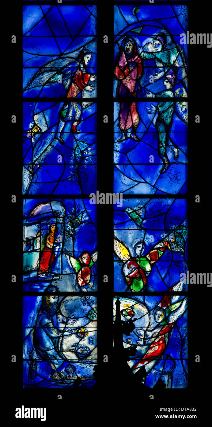 Fenster von Marc Chagall im Chor, ab 1978 erstellt Stock Photo