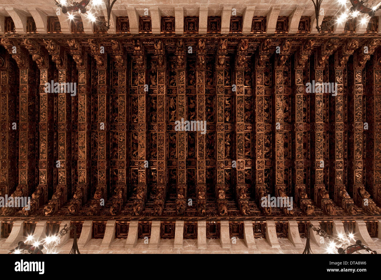 Artesonadodecke High Resolution Stock Photography and Images - Alamy