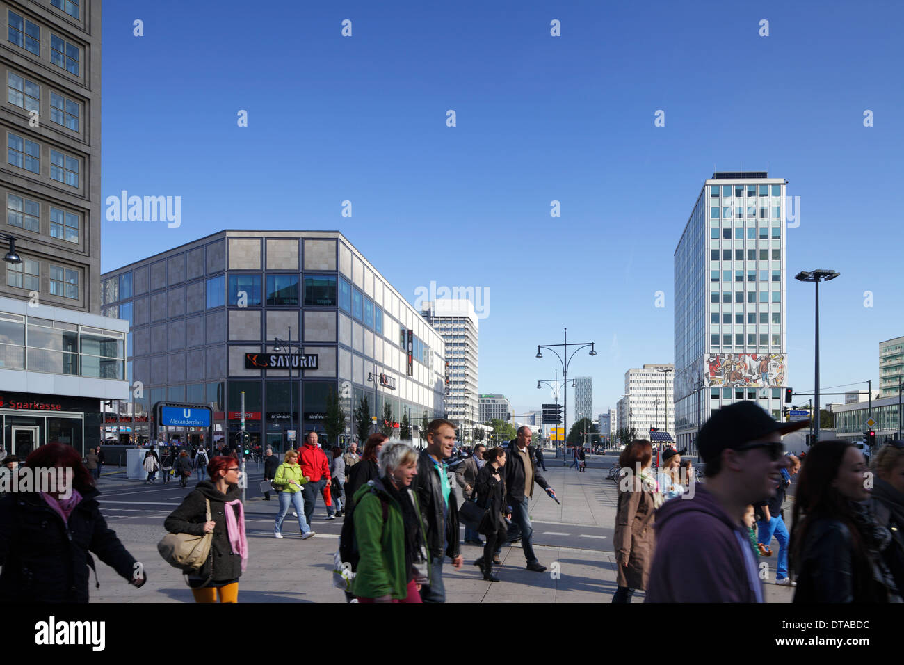 Berlin, Germany, passers-by, Alexander House, Saturn, house of travel ...