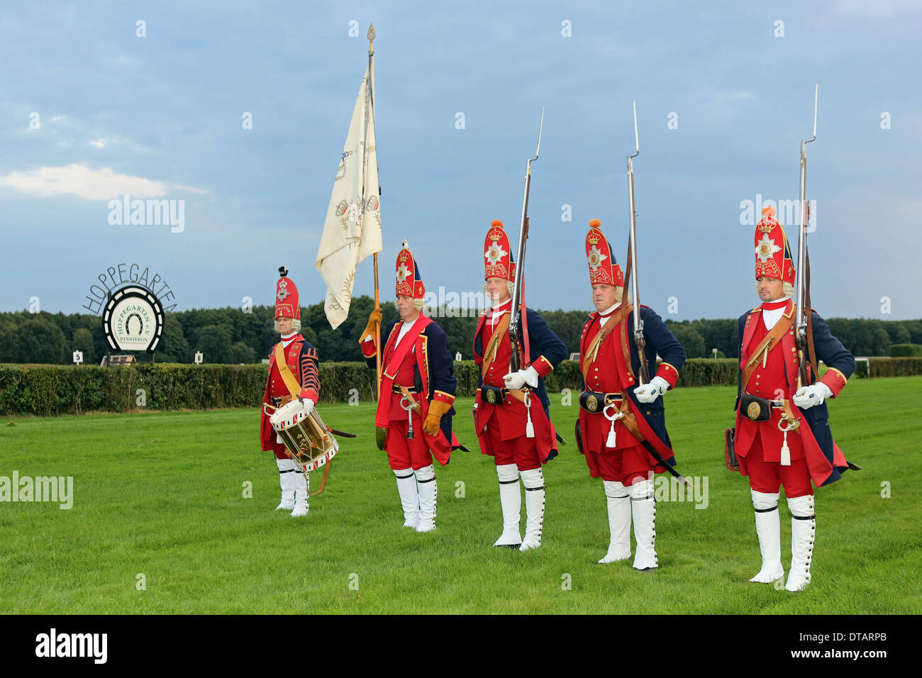 Hoppe Garden, Germany, members of the Potsdam Giant Guards Long guy eV Stock Photo