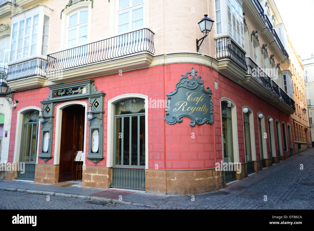 Cafe Royalty, Plaza Candelaria, Old Town, Cádiz, Cádiz Province, Andalusia, Spain Stock Photo