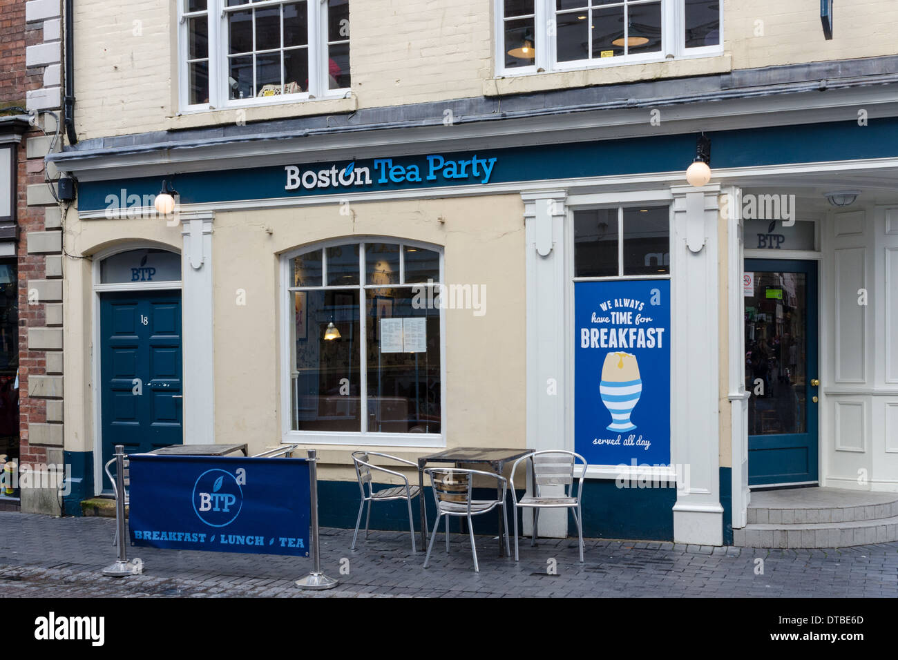 Boston Tea Party coffee shop and cafe in Worcester Stock Photo Alamy