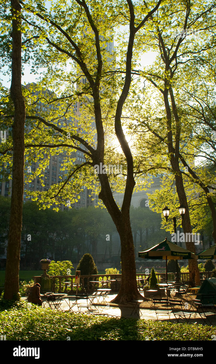 Bryant park hi-res stock photography and images - Alamy