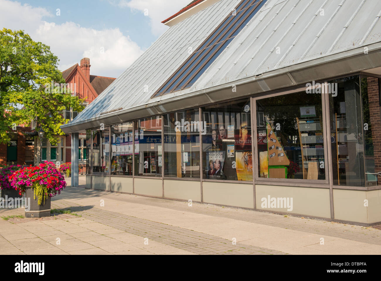 Droitwich town centre hires stock photography and images Alamy