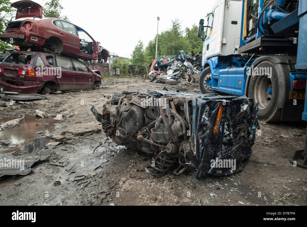 Crush cars hires stock photography and images Alamy