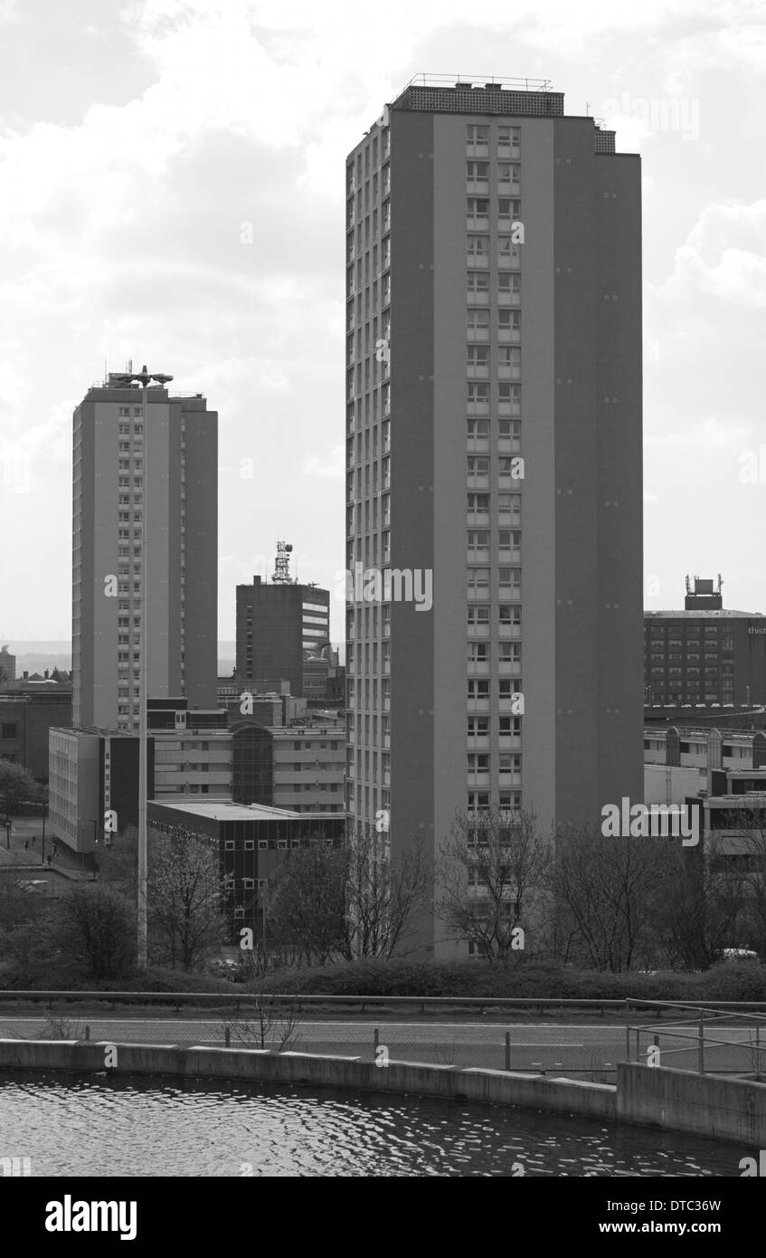 High rise flats from the canal at Port Dundas in Glasgow, Scotland Stock Photo