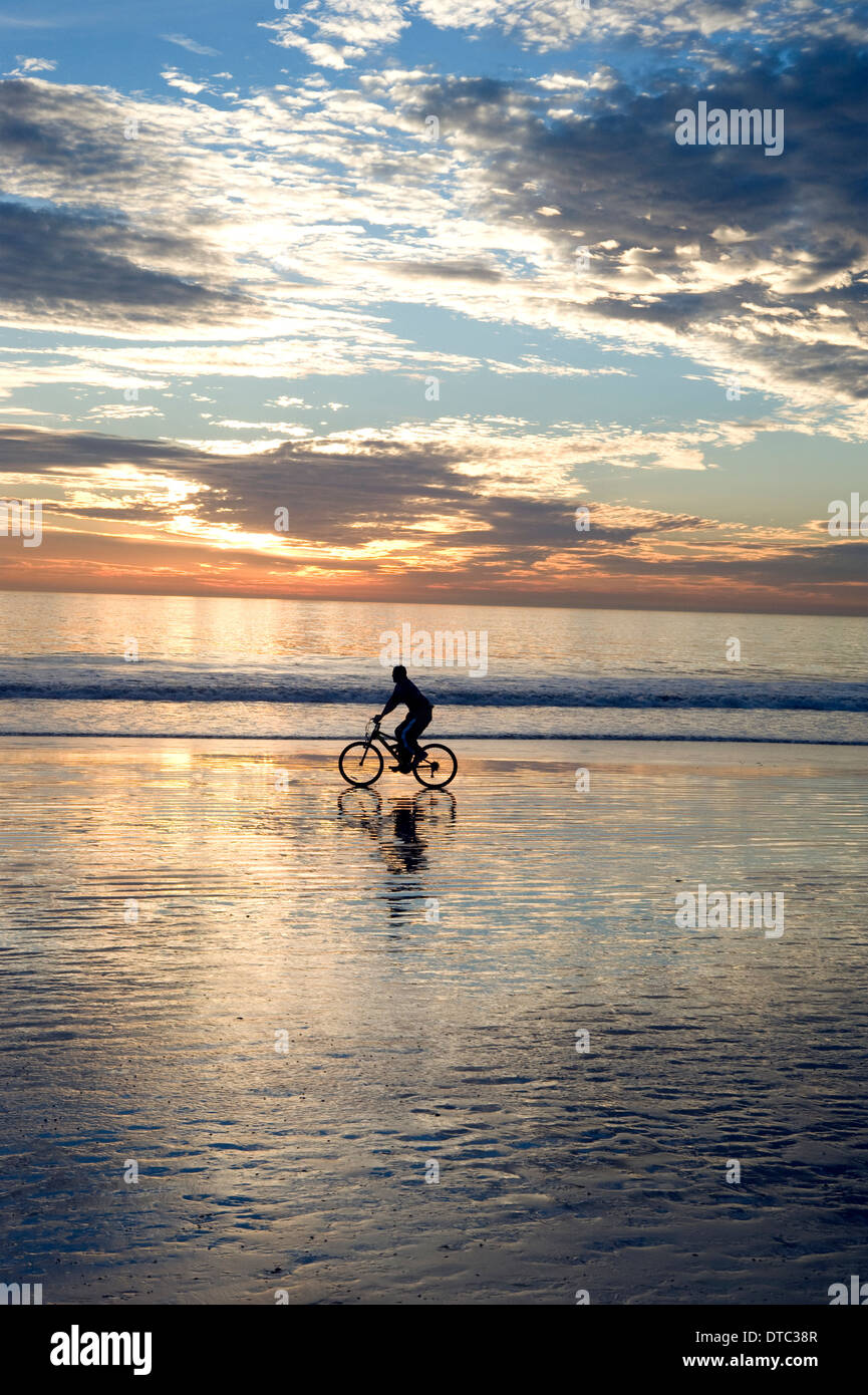 Beach Rode Side Profile Rider on beach hi-res stock photography and images - Alamy