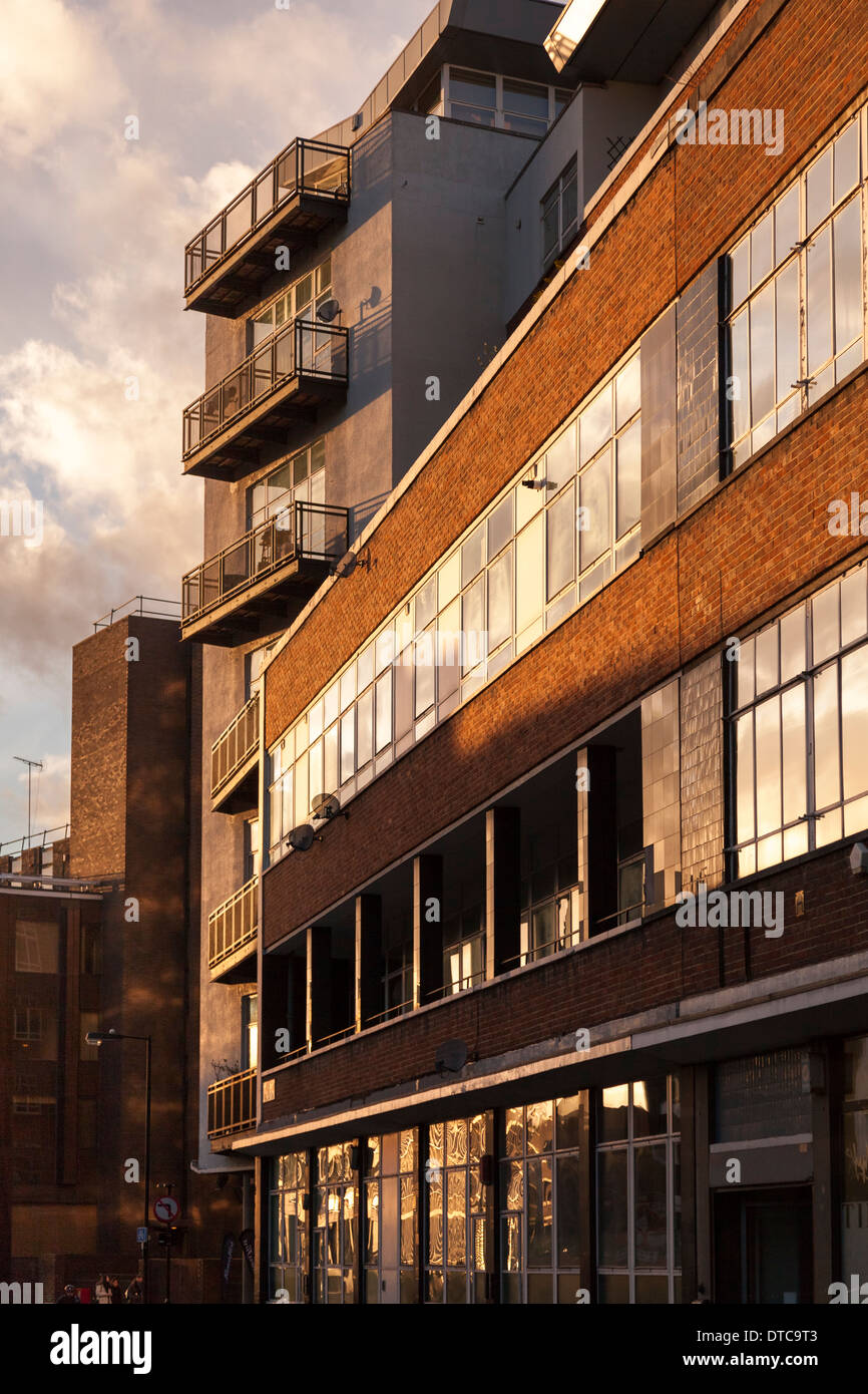 Council housing islington hires stock photography and images Alamy