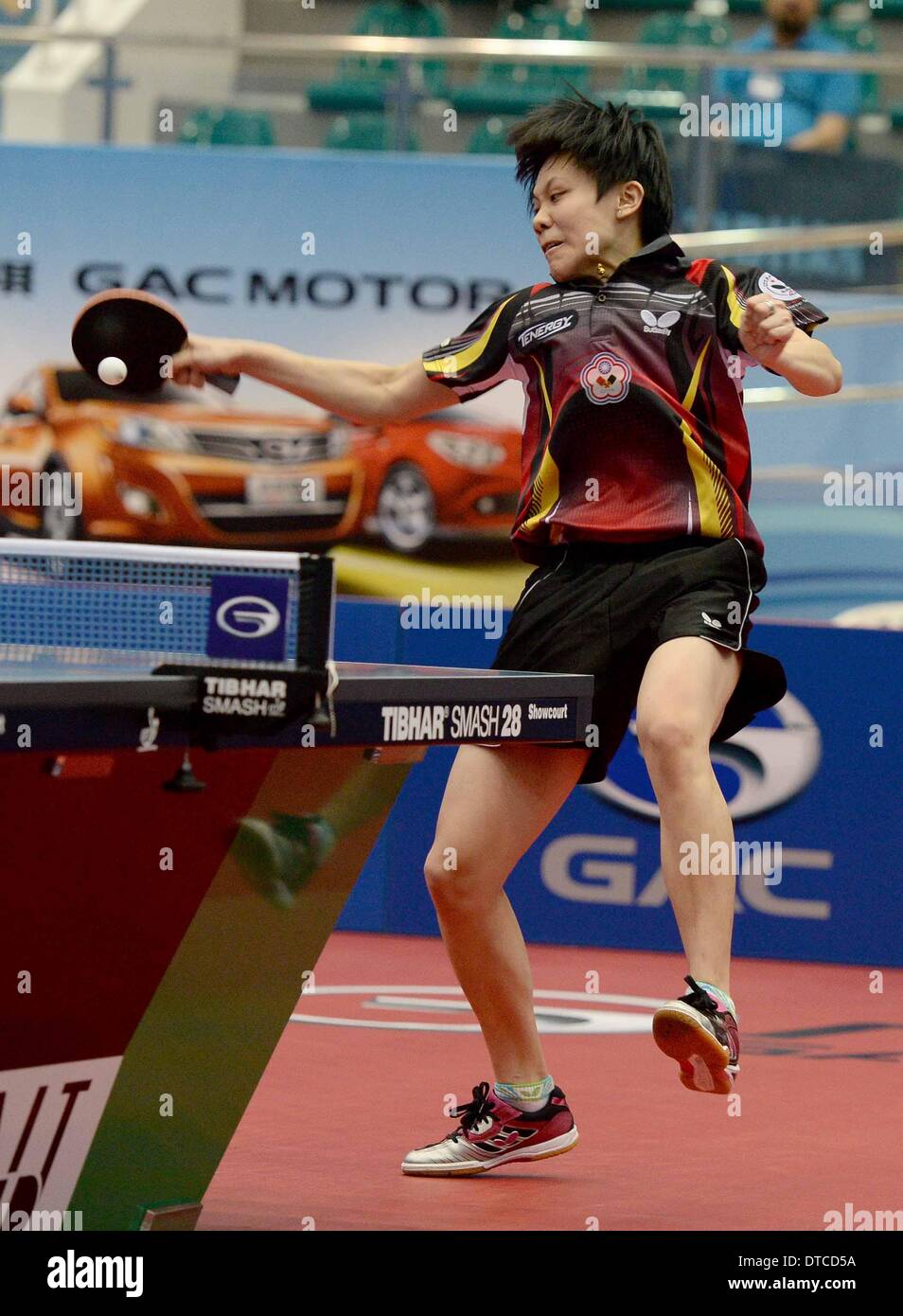 Kuwait City. 14th Feb, 2014. Chinese Taipei's Cheng IChing returns the