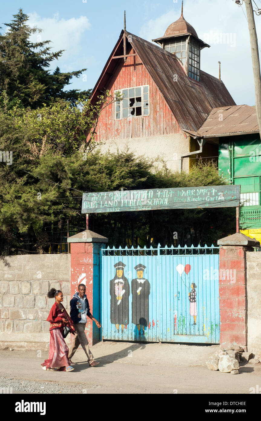 Street scene with public school, Arat Kilo, Addis Ababa, Ethiopia Stock Photo