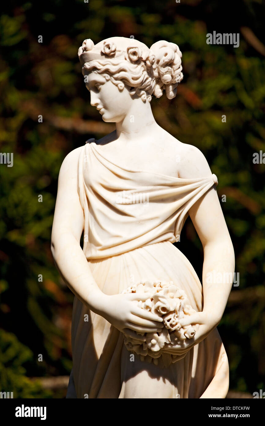 Ballarat Australia / Thomas Stoddart marble statues in the Ballarat