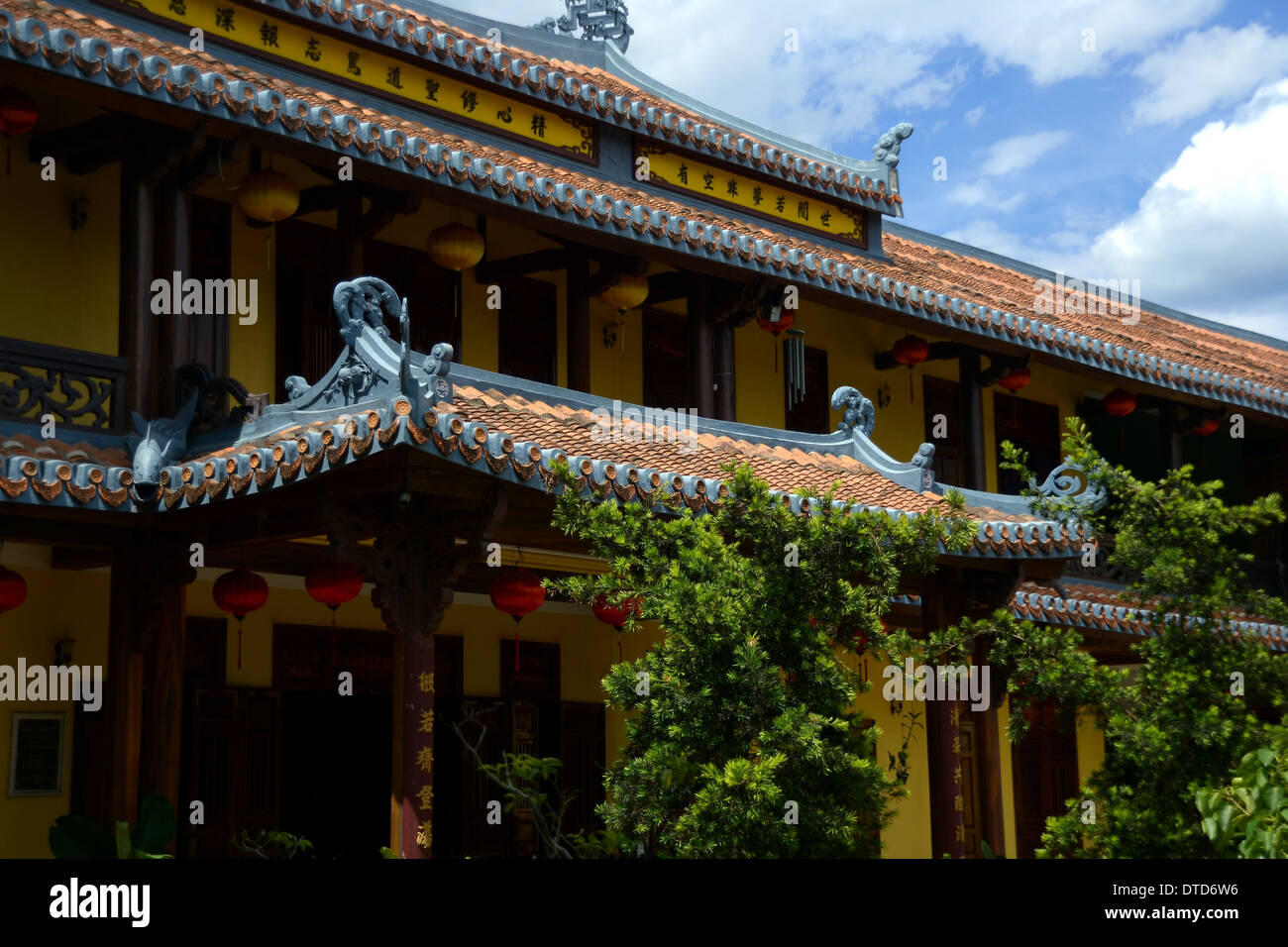 Chinese Temple architecture in Hoi An Vietnam Stock Photo