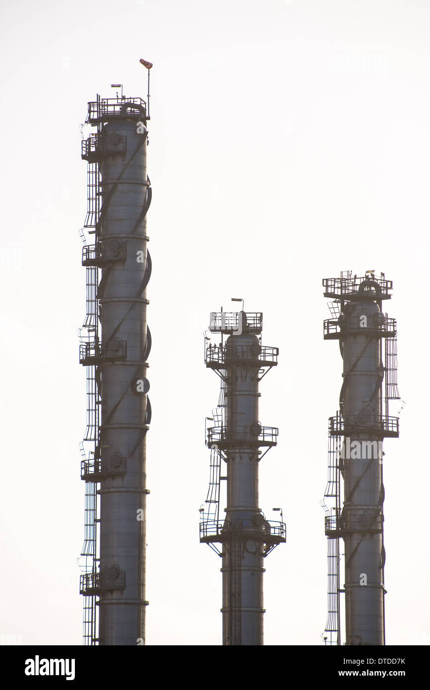 pipes of oil refinery at Rotterdam harbour, Europoort, the Netherlands Stock Photo