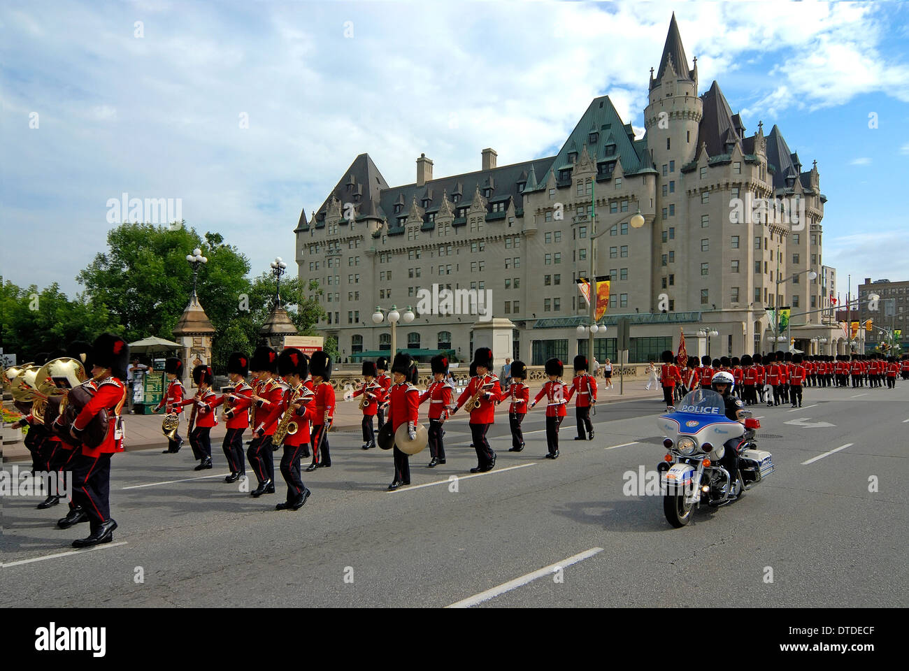Canadian Guard members March in Ottawa, Canada Stock Photo