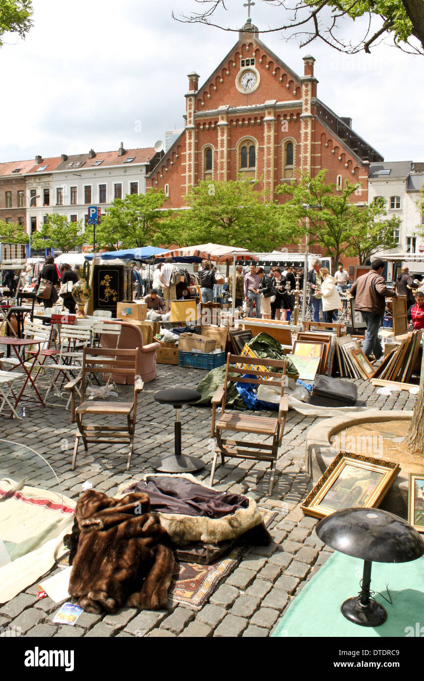 BRUSSELS, BELGIUM - MAY 22: Flea market at Place du Jeu de Balle on May ...