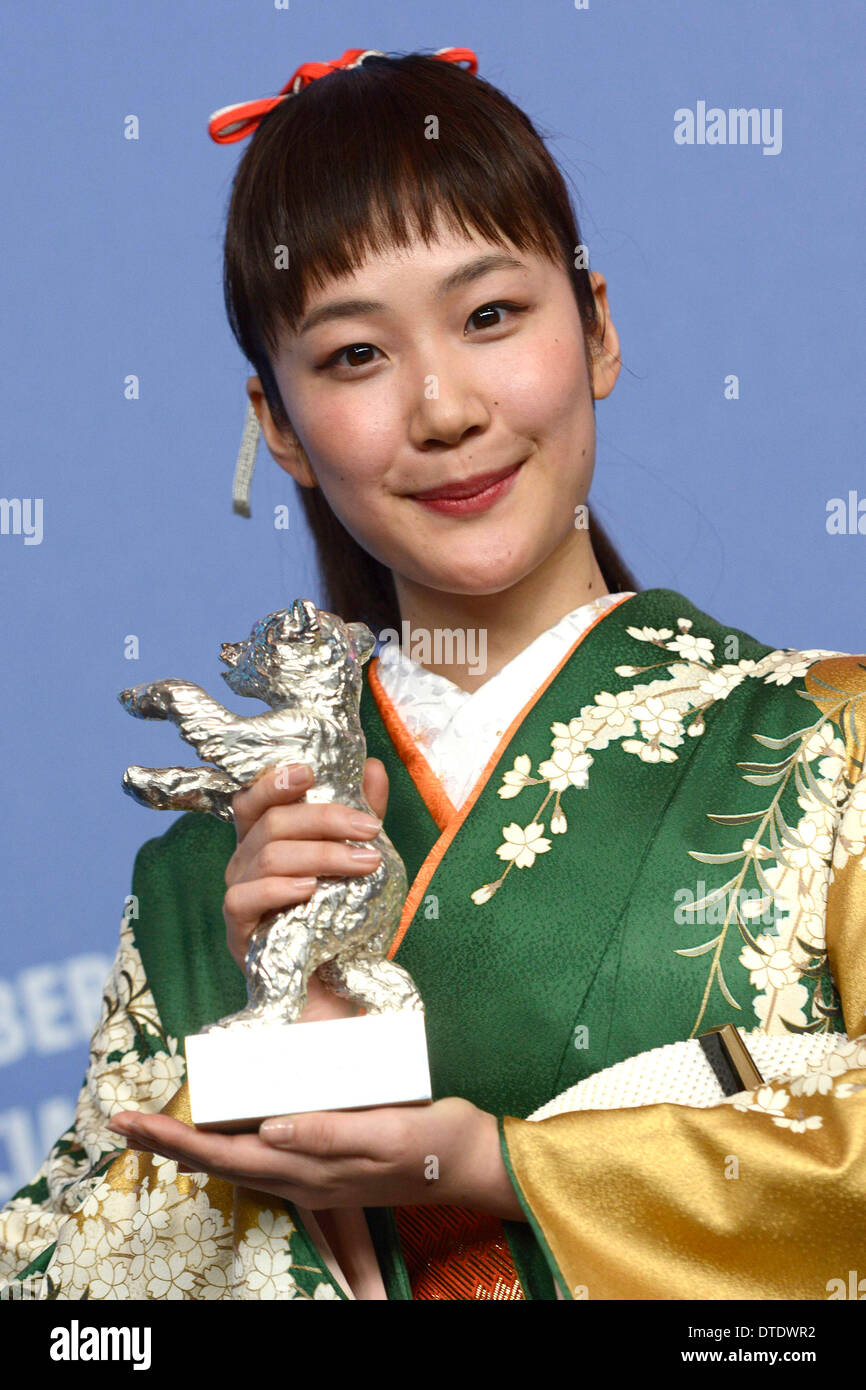 Haru Kuroki with Silver Bear for Best Actress during the award winners  press conference at the 64th Berlin International Film Festival / Berlinale  2014 on February 15, 2014 in Berlin, Germany Stock Photo - Alamy