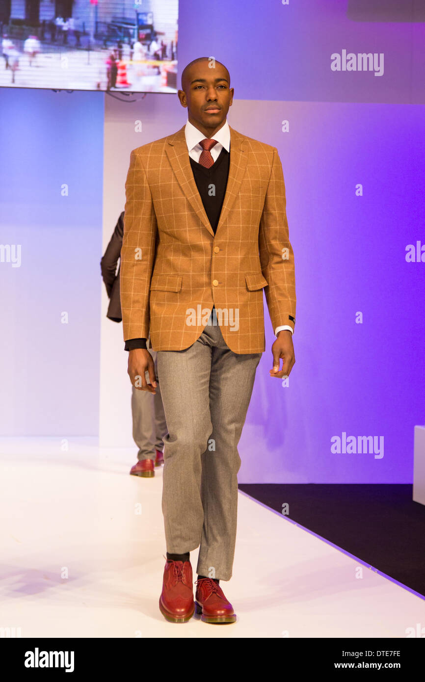 Birmingham, UK. 16th Feb, 2014. Moda Fashion Show at the NEC in ...