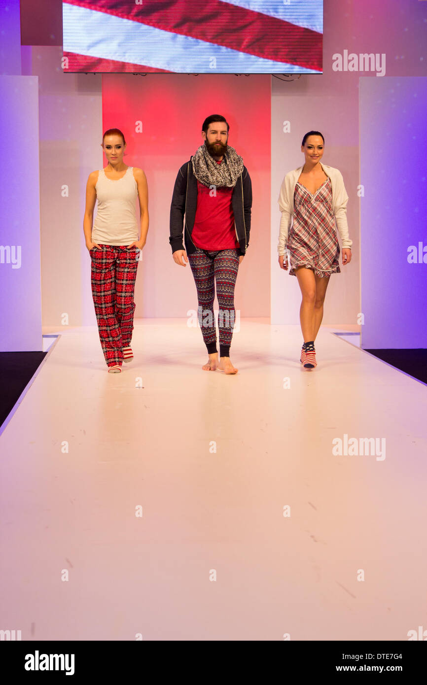Birmingham, UK. 16th Feb, 2014. Moda Fashion Show at the NEC in ...