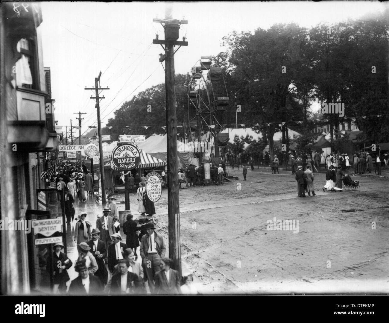Street scene from Oxford Street Fair 1913 Stock Photo Alamy