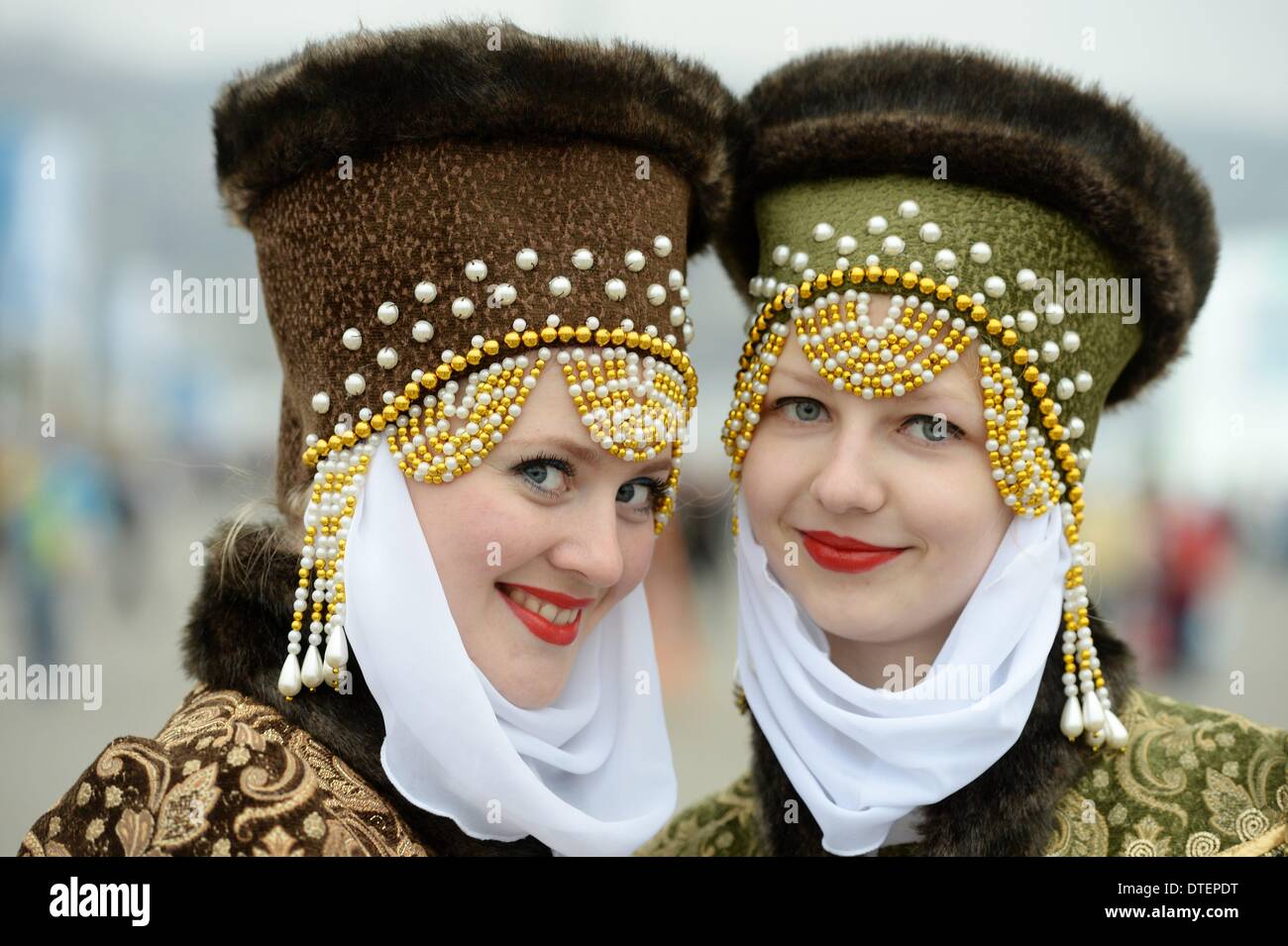Traditional russian shop women's clothing