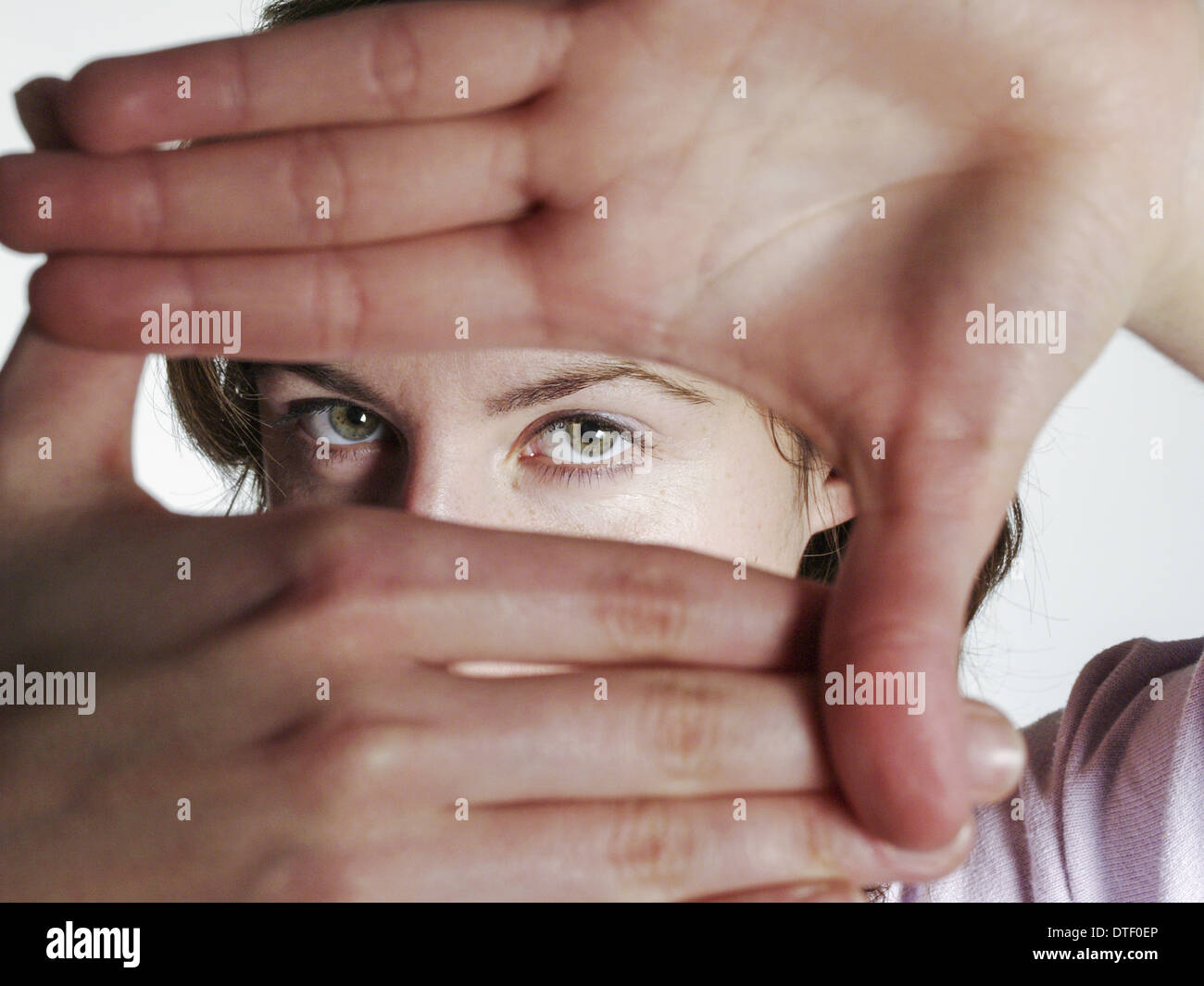 Expression Female Frame Front Gesture Hand Line Look Out Open Outstretched Palm Rigid Symmetry View High Resolution Stock Photography And Images Alamy