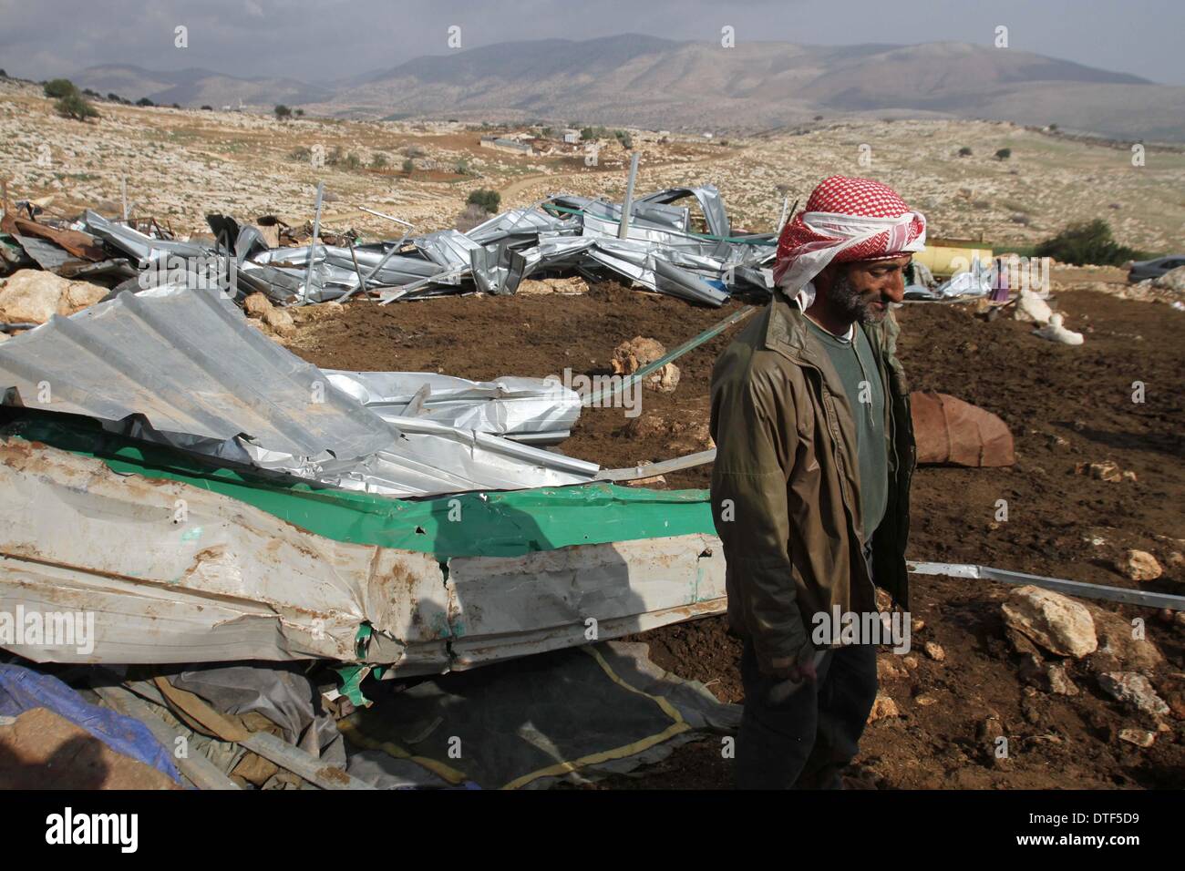 Tubas, West Bank, Palestinian Territory. 16th Feb, 2014. A Palestinian