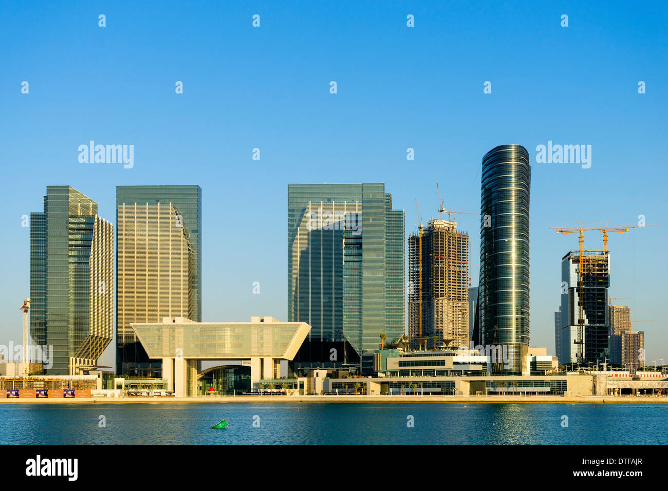 Abu dhabi global market square hires stock photography and images Alamy