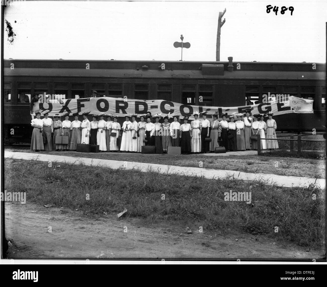 Oxford College women at railroad depot 1908 Stock Photo Alamy