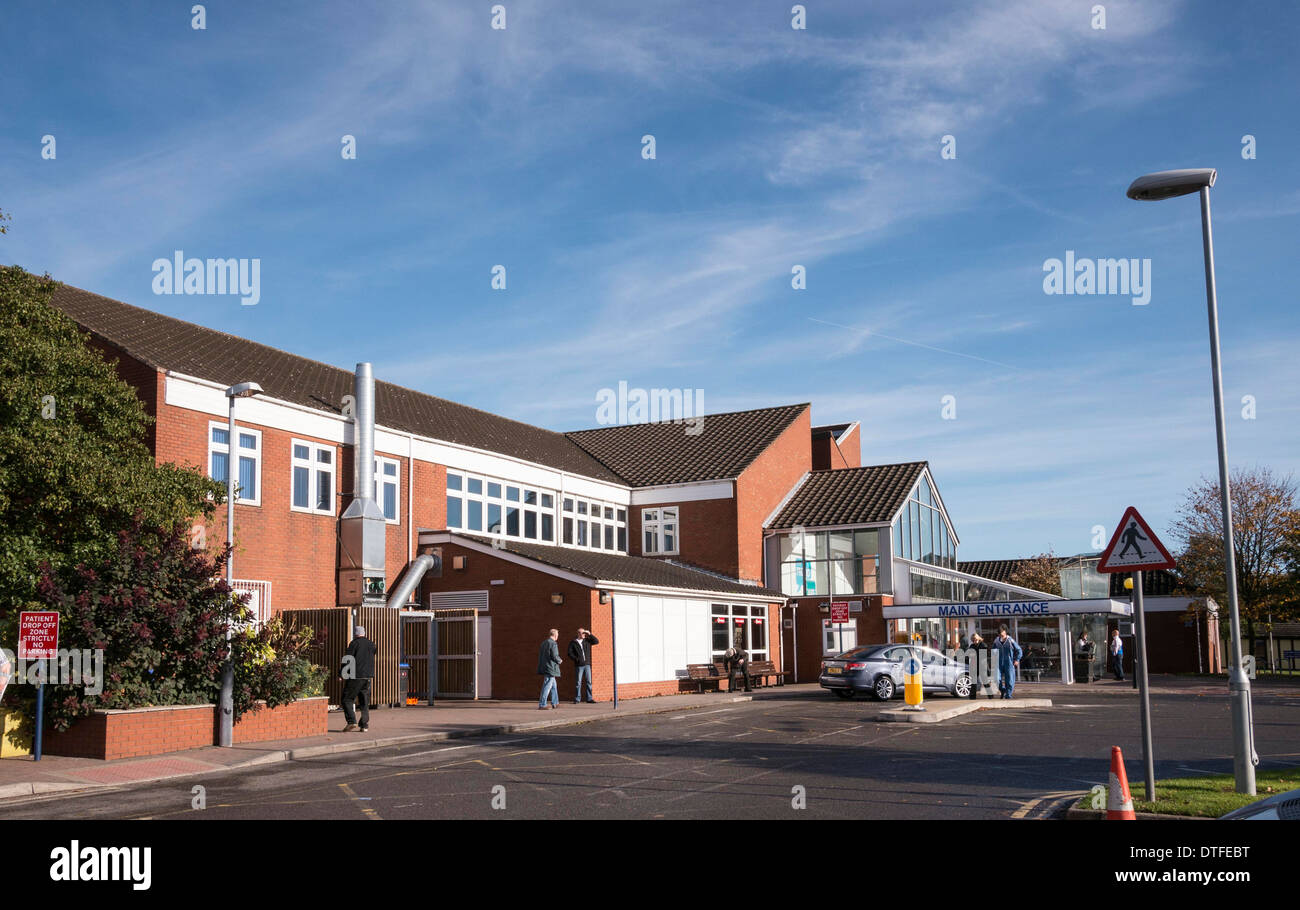 Chesterfield royal hospital nhs hi-res stock photography and images - Alamy