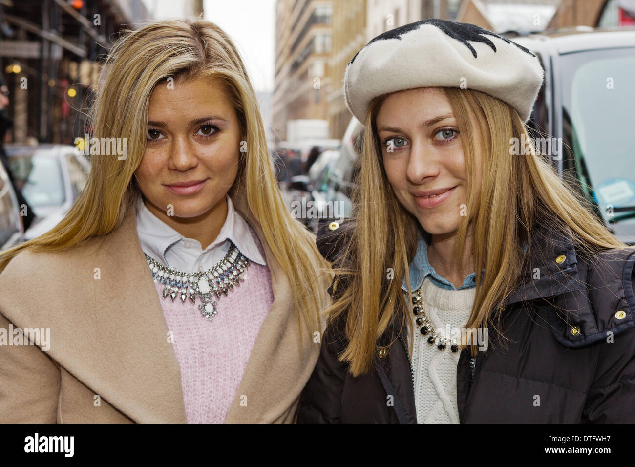 Alison Norton and Ilana Saul posing in the streets during Fashion Week in New York City - Feb 9, 2014 - Photo: Runway Manhattan/Thomas B. Ling/picture alliance Stock Photo