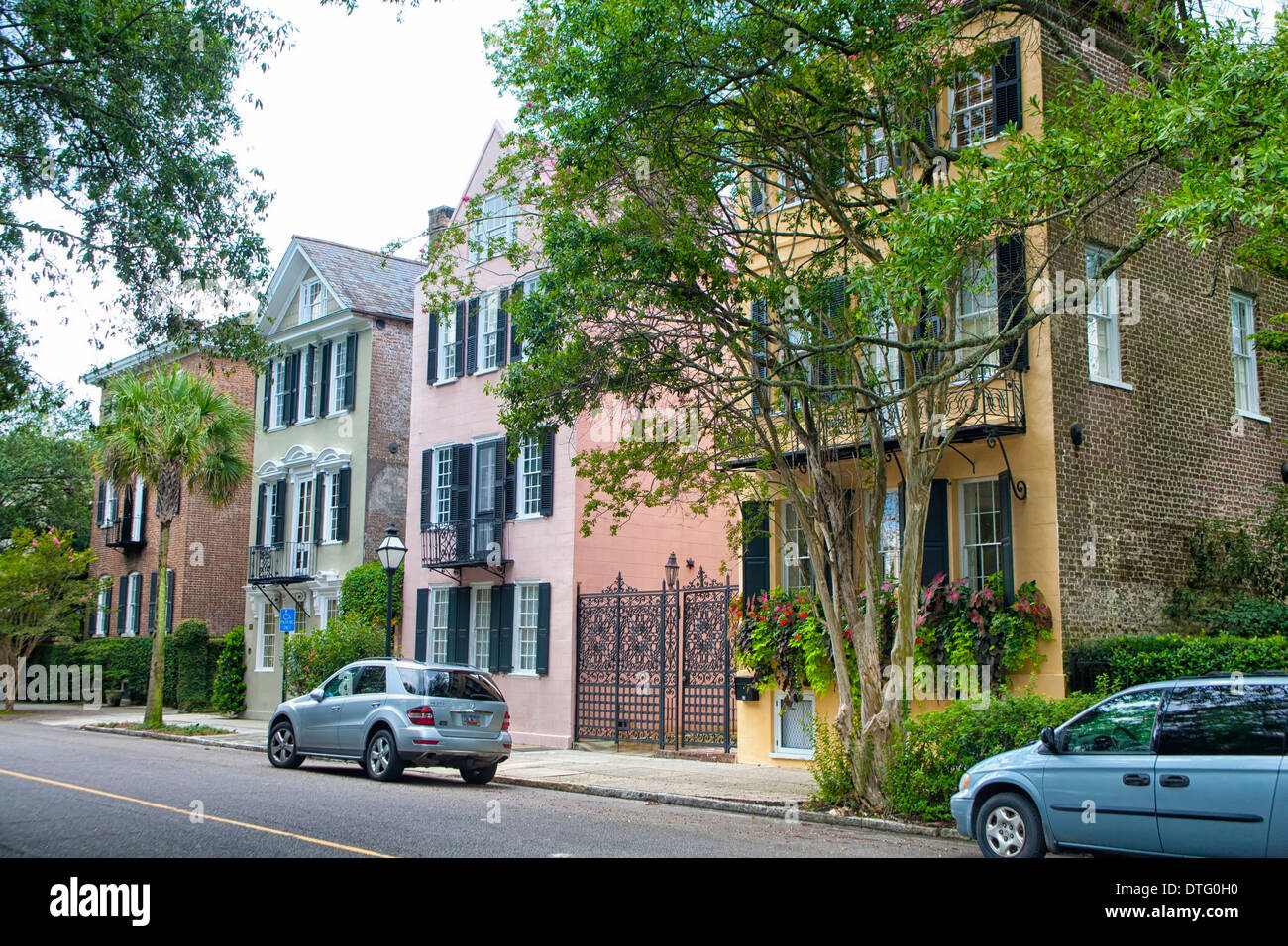 Historic Mansions in Charleston, South Carolina Stock Photo - Alamy