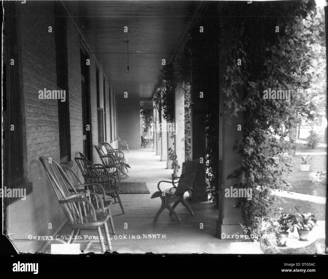 College oxford university colleges Black and White Stock Photos ...