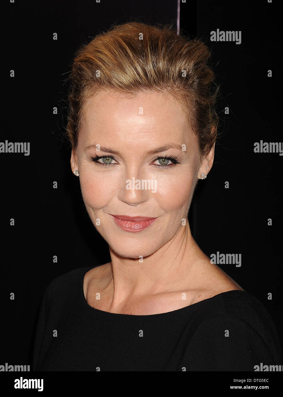 Connie nielsen pics