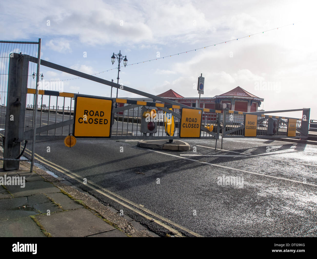 Road closed signs and shut gates on Southsea Seafront Portsmouth England Stock Photo