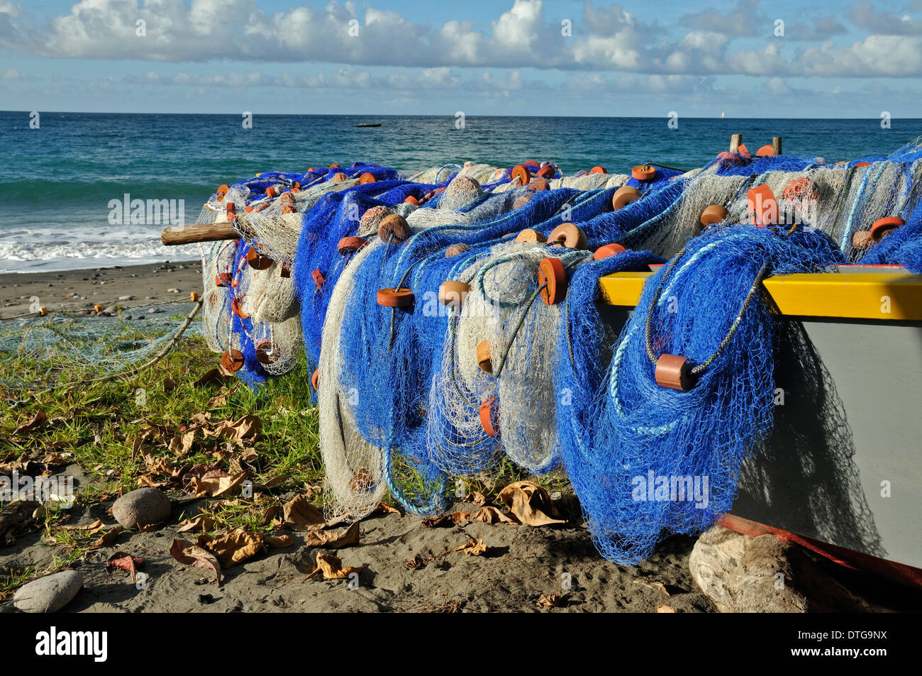 Fishing nets beach caribbean hires stock photography and images Alamy