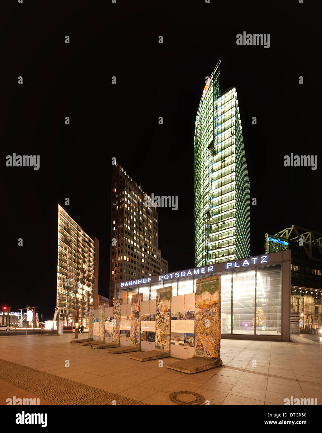 Potsdamer platz Bahnhof mainline station entrance on concourse to