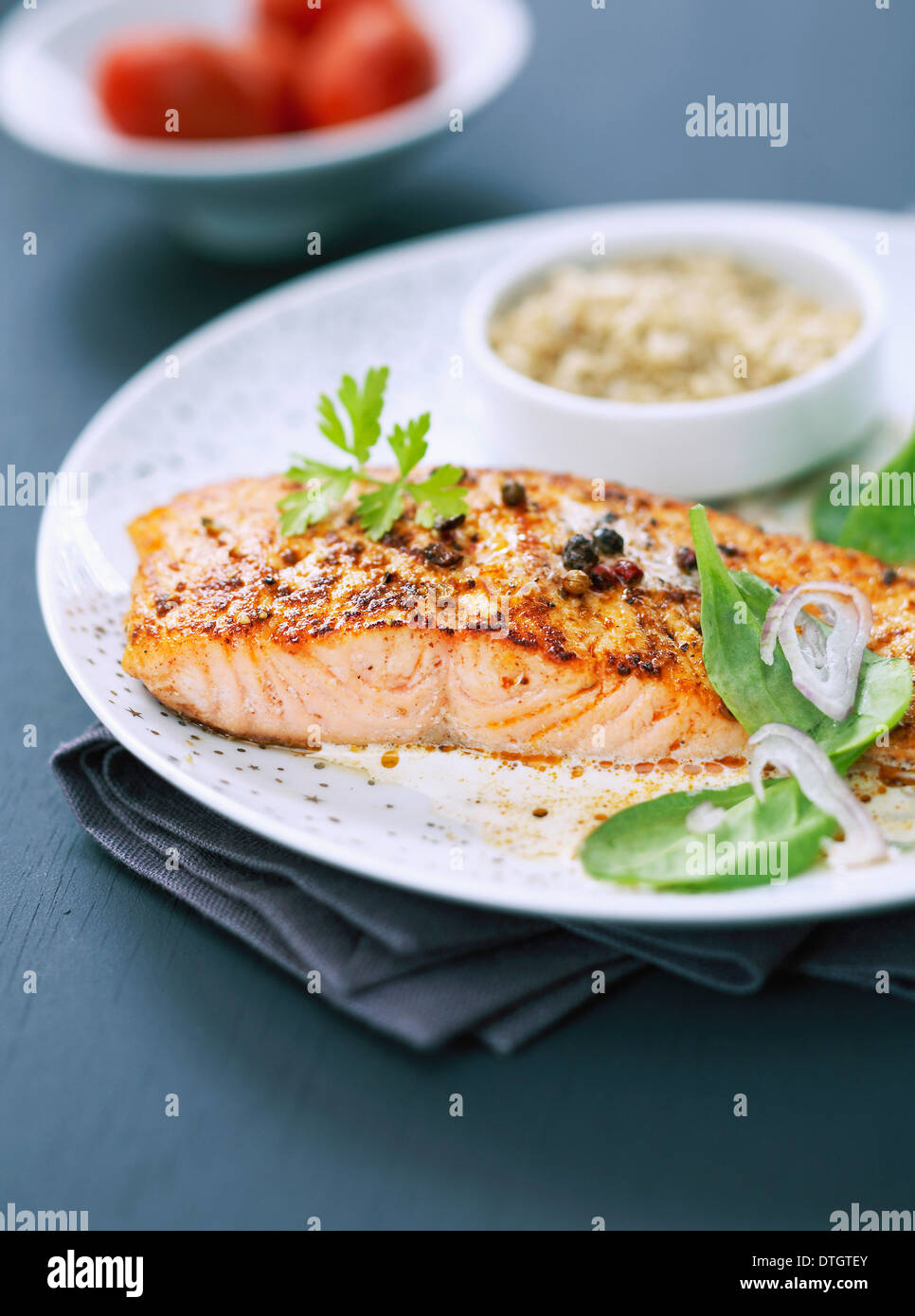 Grilled salmon with dill Stock Photo - Alamy