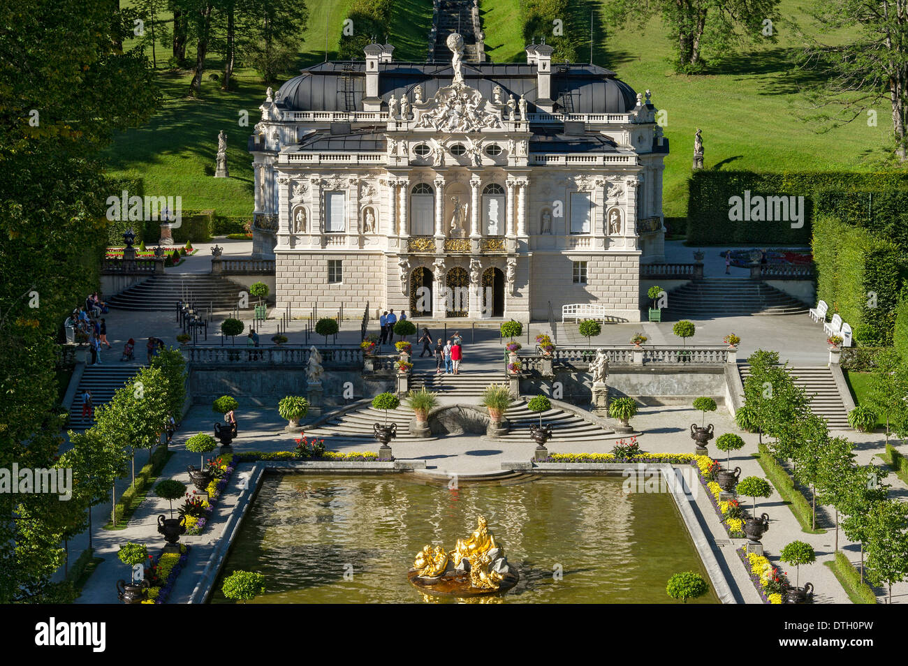 Water parterre in the palace gardens, in front of Schloss Linderhof Palace, Upper Bavaria, Bavaria, Germany Stock Photo