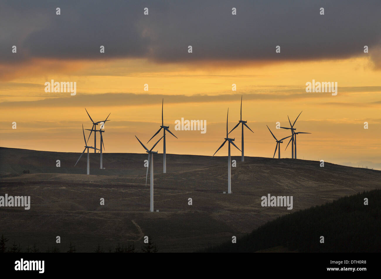 SSE Clyde Wind farm in southern Scotland. Wind turbines at the Scottish and Southern Electric wind farm. Stock Photo