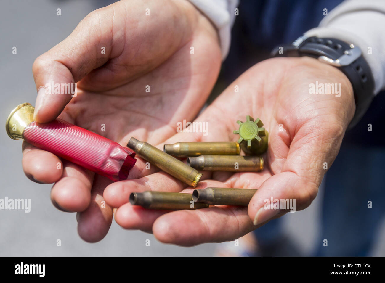 Rubber bullets hires stock photography and images Alamy
