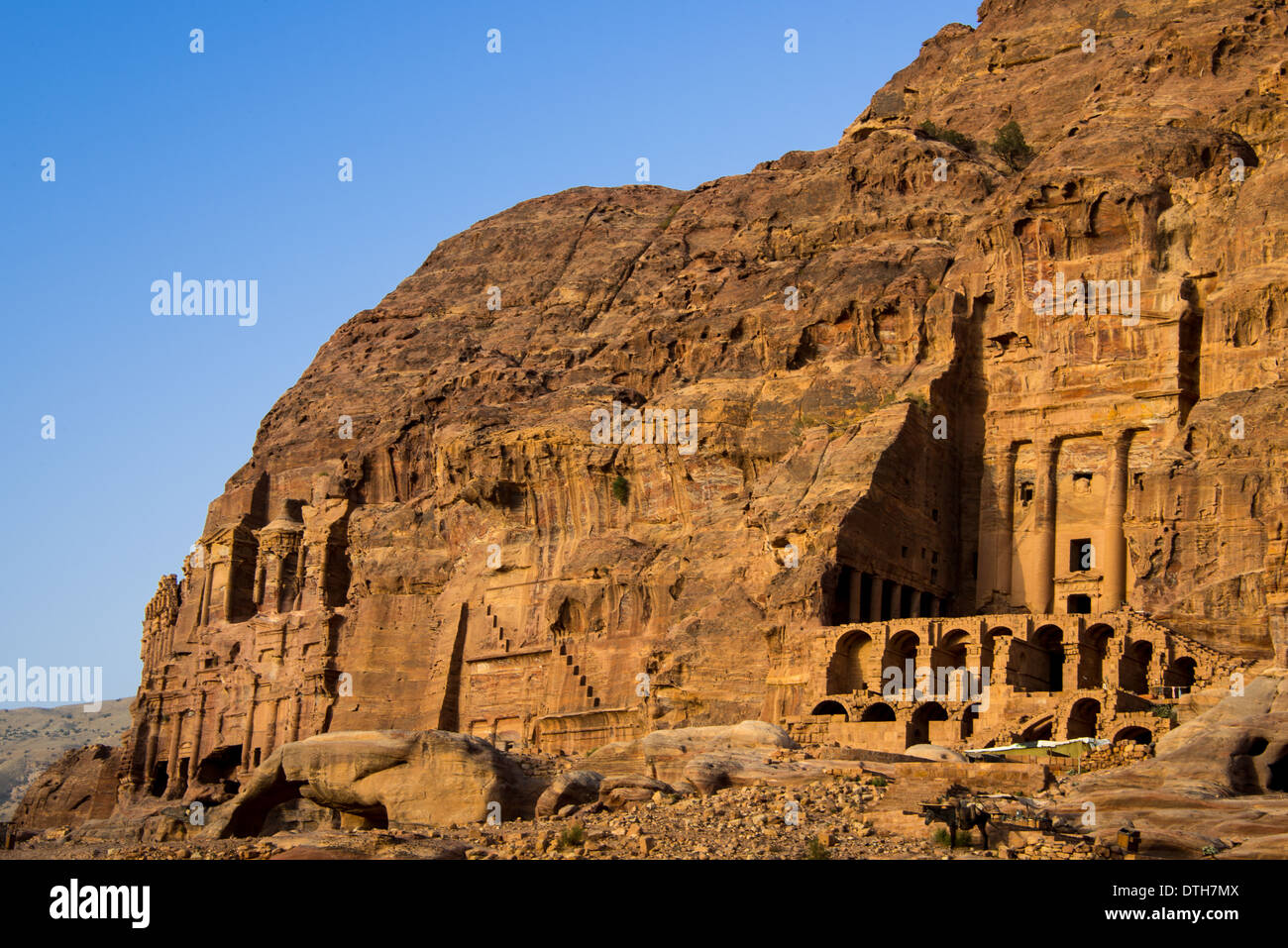 Petra tourist camel hi-res stock photography and images - Alamy