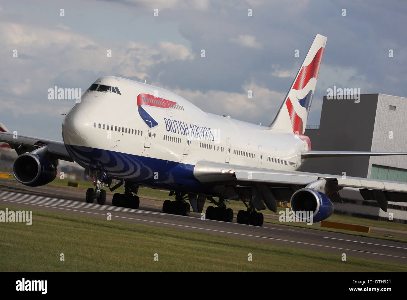 British Airways Boeing 747-400 at London Heathow International Airport Stock Photo