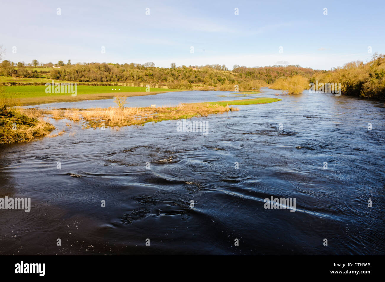 River Boyne Ireland Stock Photo Alamy