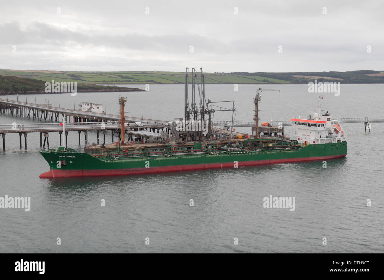 The 'Thun Genius' oil/chemical tanker (flag: Netherlands), Rhoscrowther Oil Refinery, Milford Haven, Pembrokeshire, Wales. Stock Photo